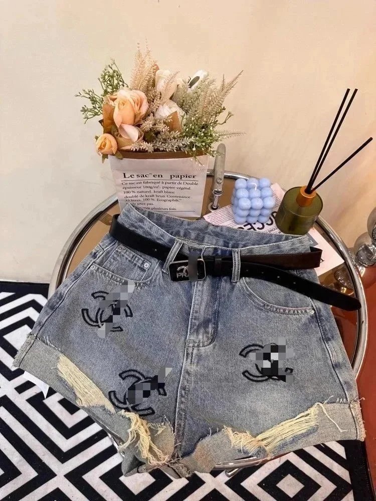 网红刺绣字母水洗牛仔裤女夏浅色高腰宽松短裤流苏磨破外穿阔腿裤