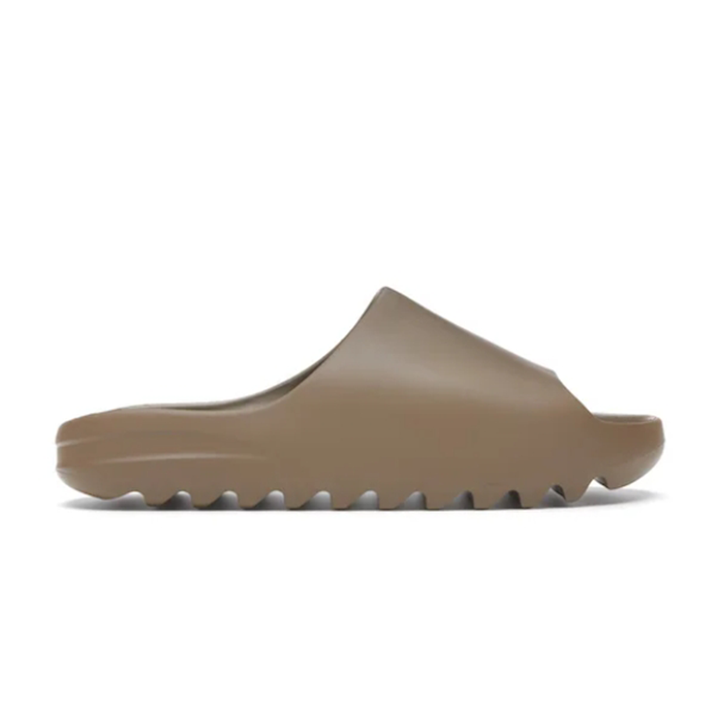 Y**zy  Core Casual sneakers www.yupooz.com