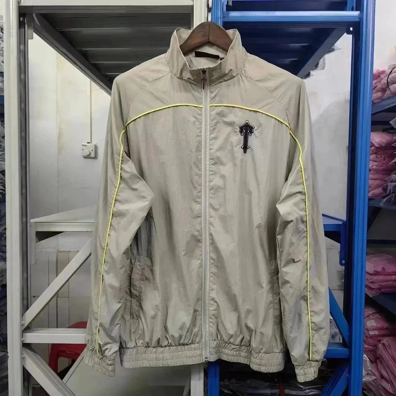 冲锋衣套装刺绣字母拉链风衣