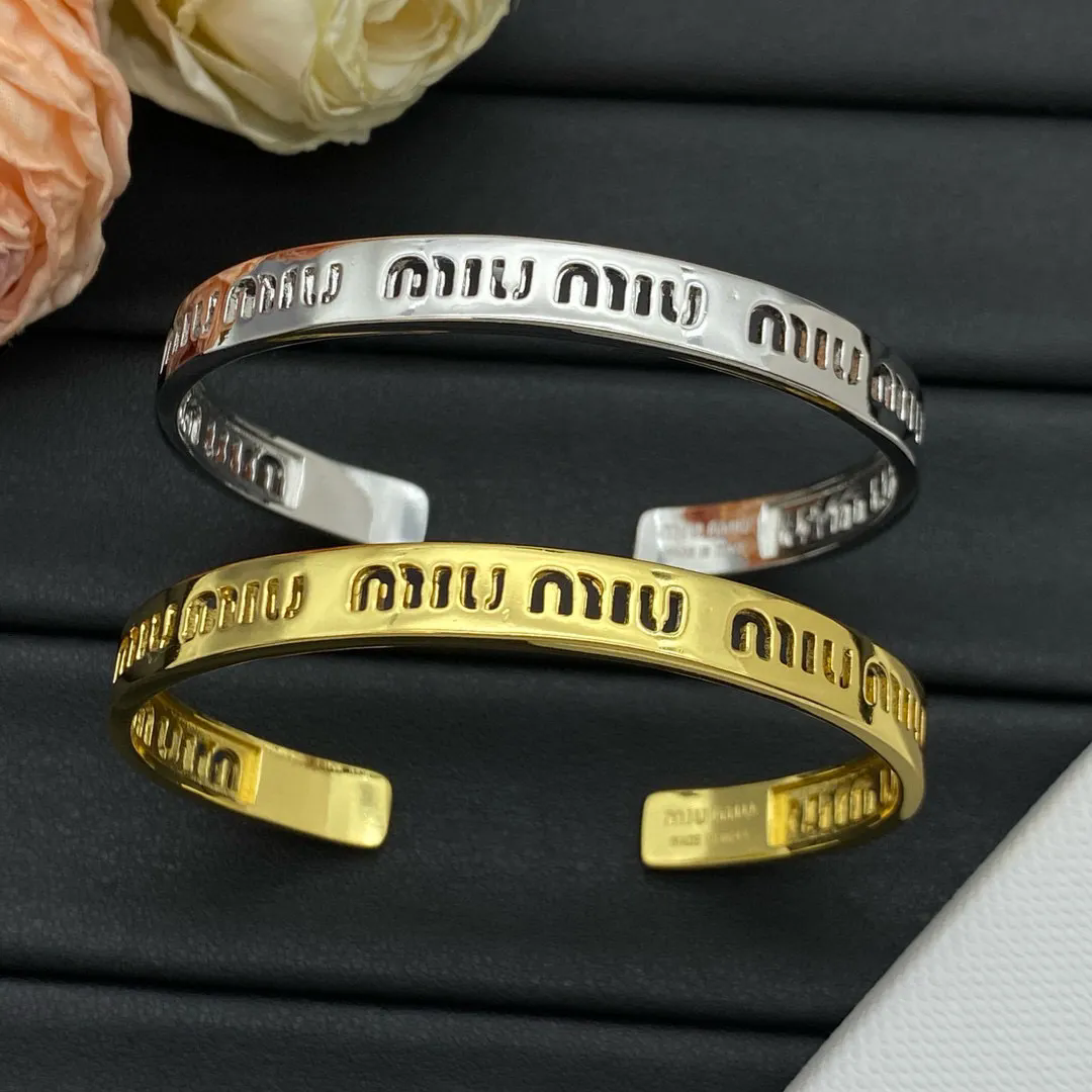 简约手镯开口镂空设计经典高级气质时尚潮流百搭手环