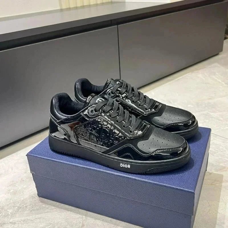 Christian Dior Sneakers Men Patent Leather Black