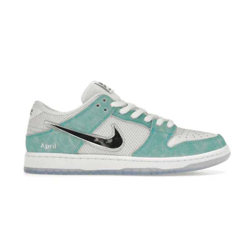 Nike SB Dunk Low April Skateboards (PS)