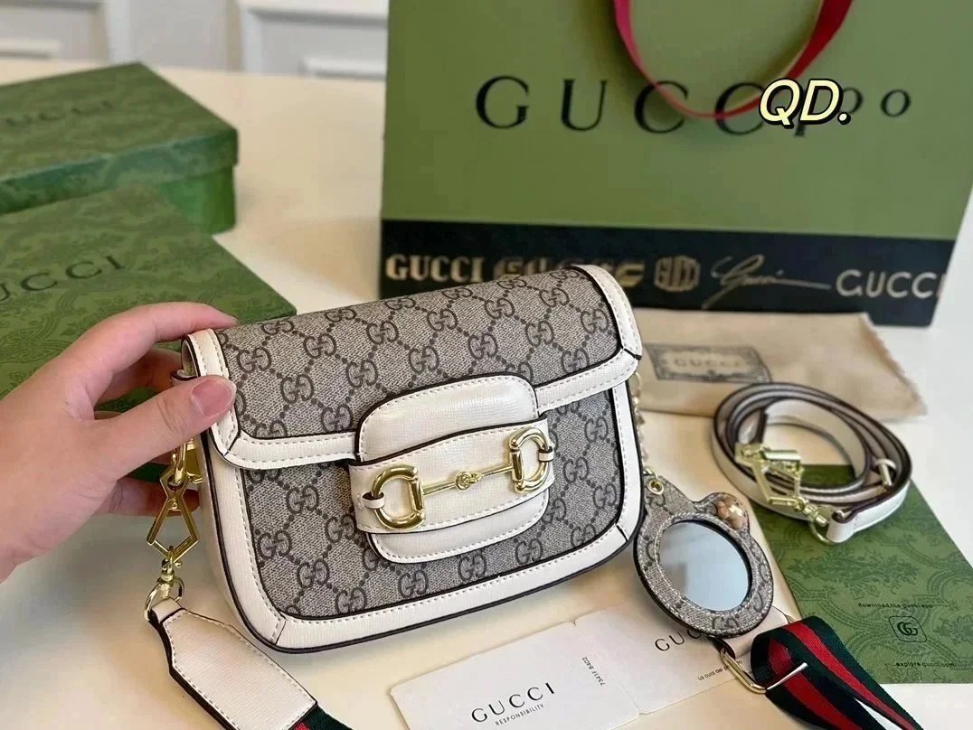 u时尚潮流牛仔裤-002